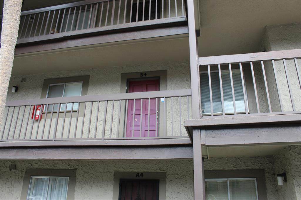 6306 Newtown Circle - Photo 1