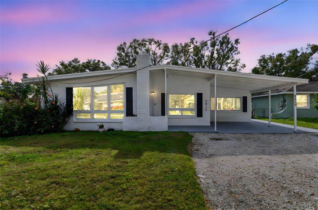 2810 Silver Lake Avenue - Photo 1