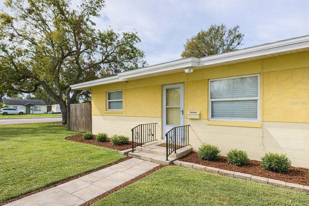 7800 46TH Way - Photo 1