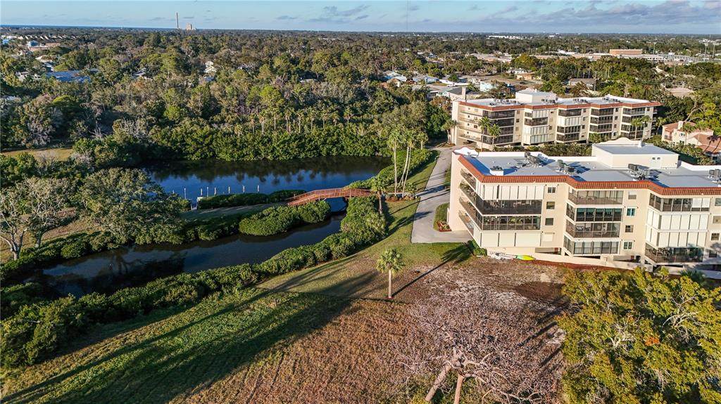 504 Florida Avenue - Photo 1