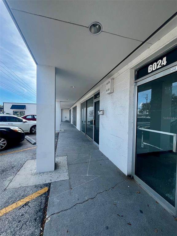 6024 Seminole Boulevard - Photo 1