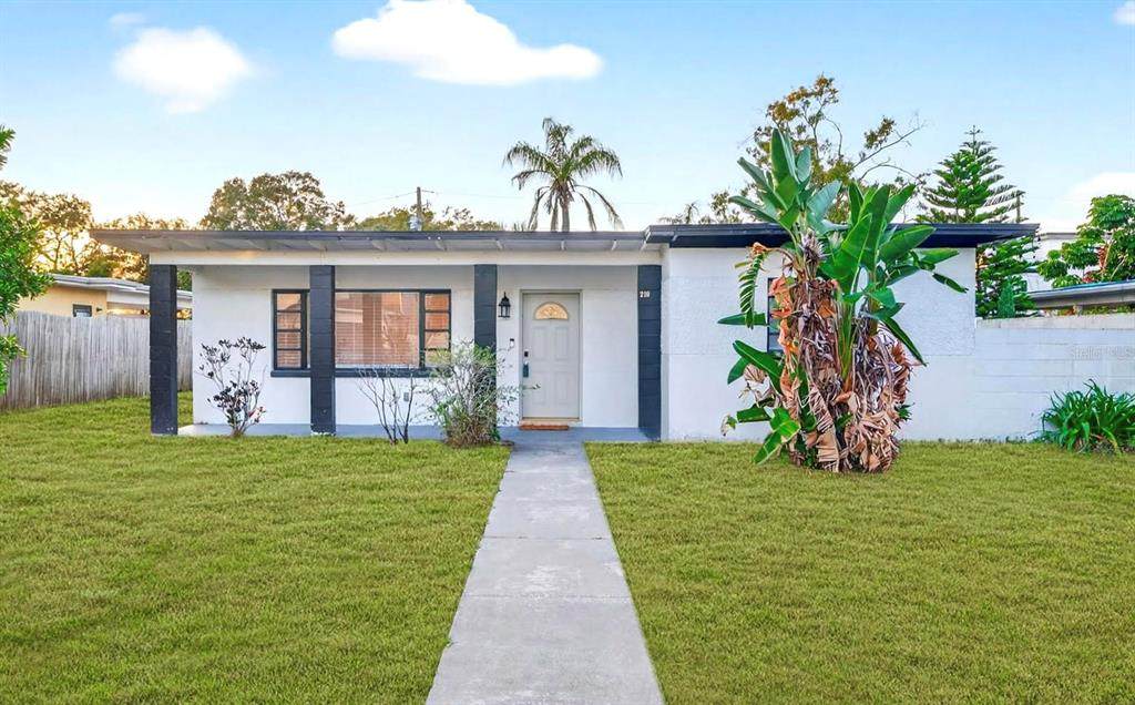 210 Glen Avenue - Photo 1