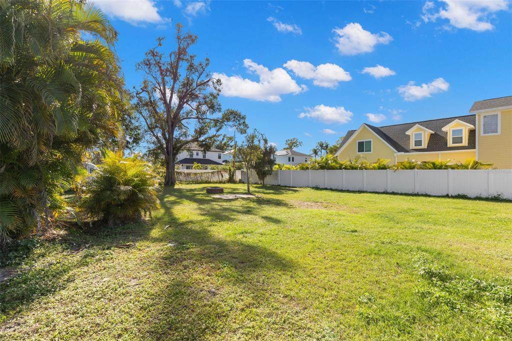 1112 Peninsular Street - Photo 1