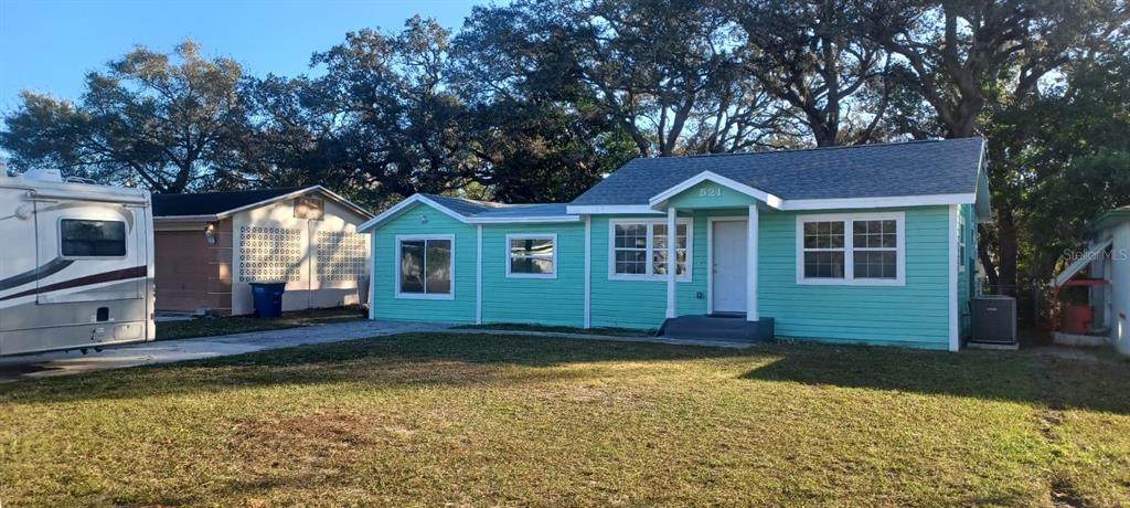 521 Crest Avenue - Photo 1