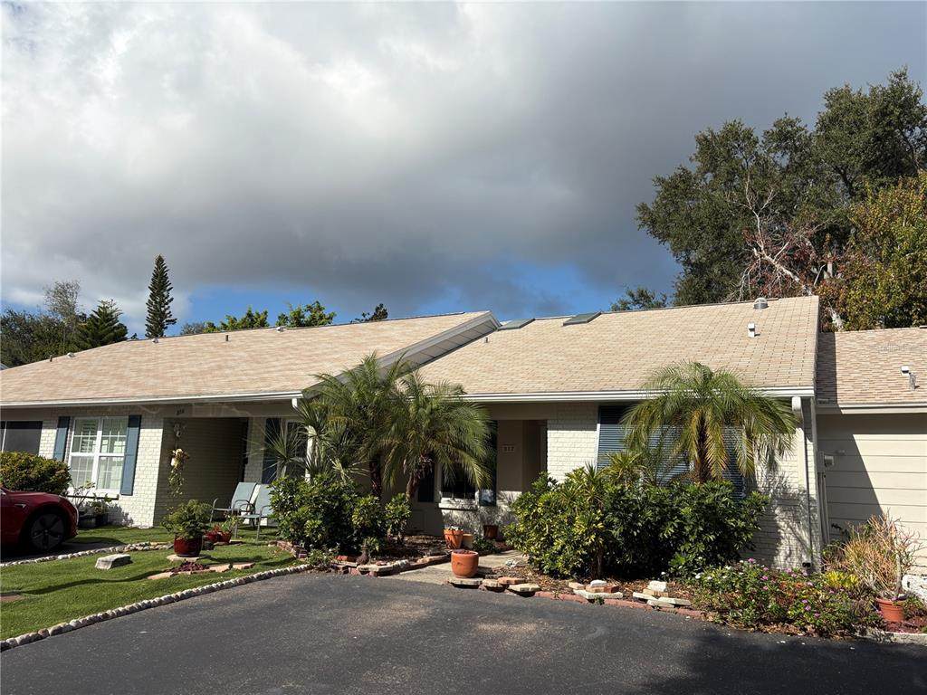 317 Plymouth Street - Photo 1