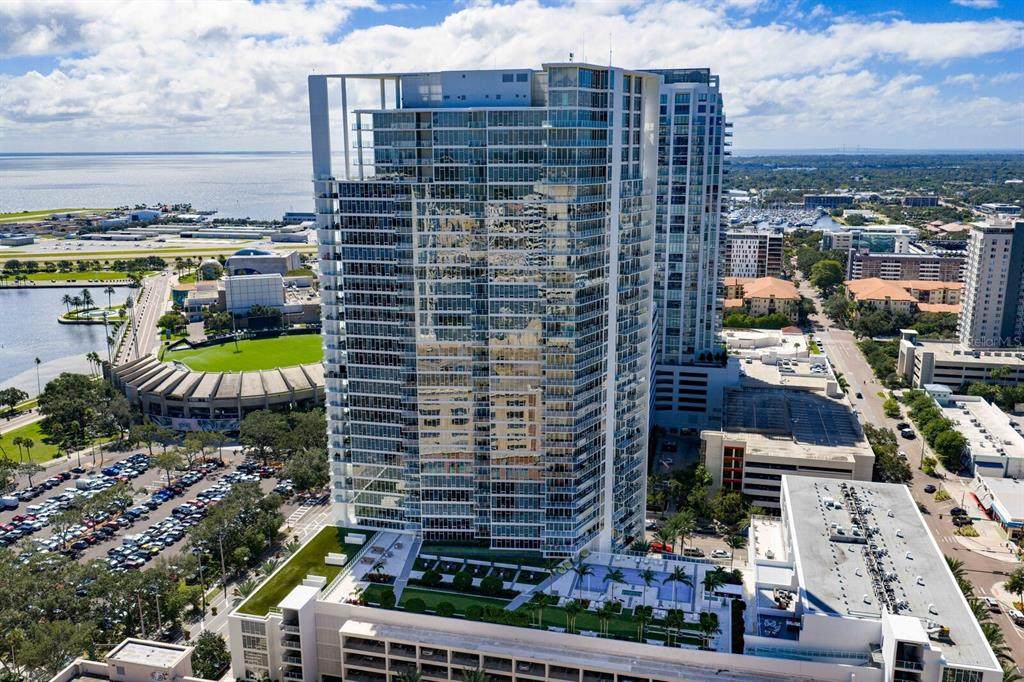 175 1ST Street - Photo 1