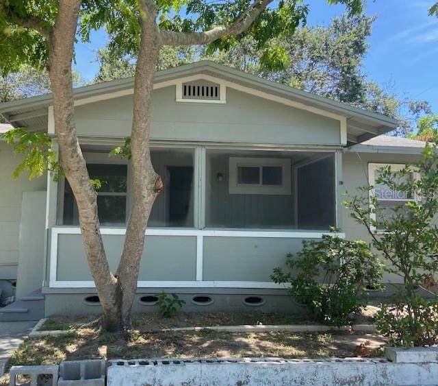 962 19TH Avenue - Photo 1