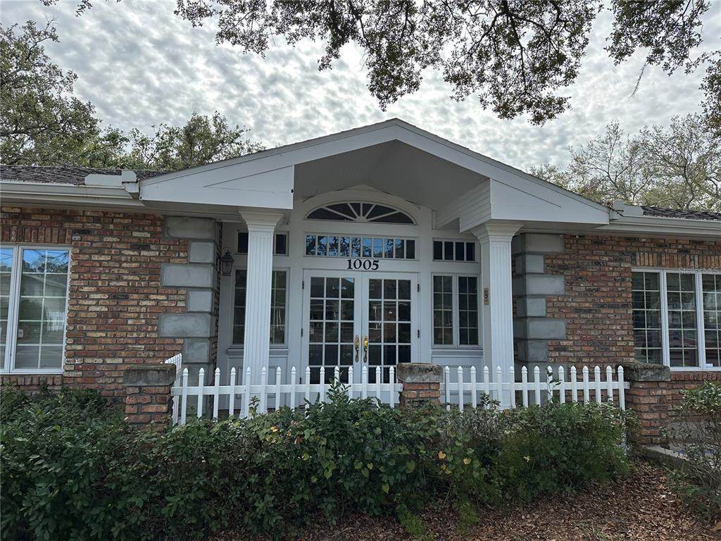 1005 Pinellas Street - Photo 1