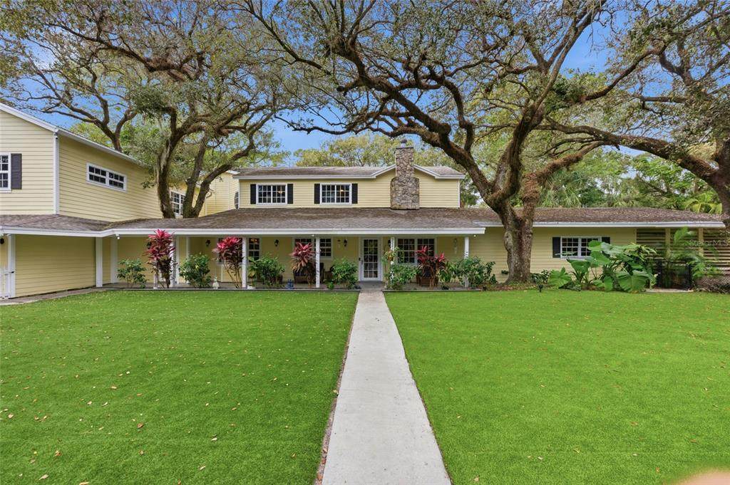 2221 28TH Way - Photo 1