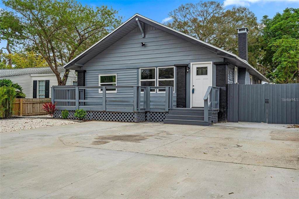 3924 45TH Avenue - Photo 1