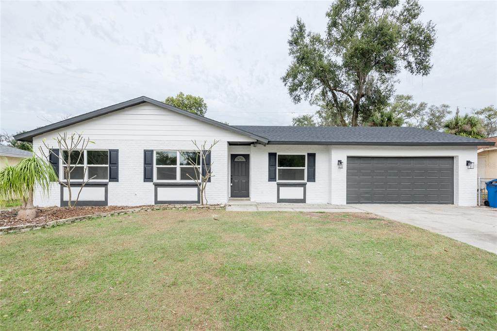 916 Tangelo Place - Photo 1