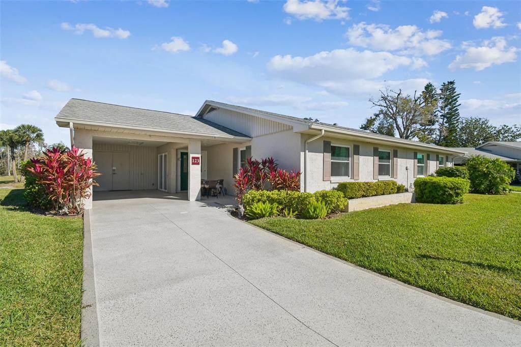 123 Glendower Circle - Photo 1