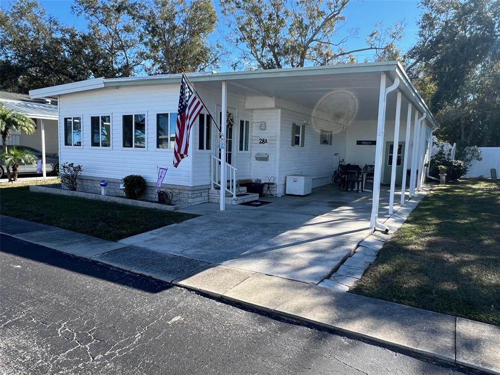 12651 Seminole Boulevard - Photo 1