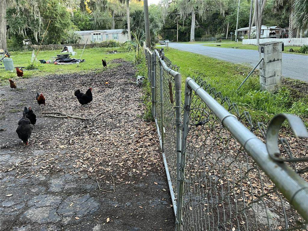 2805 Cr 423 - Photo 1