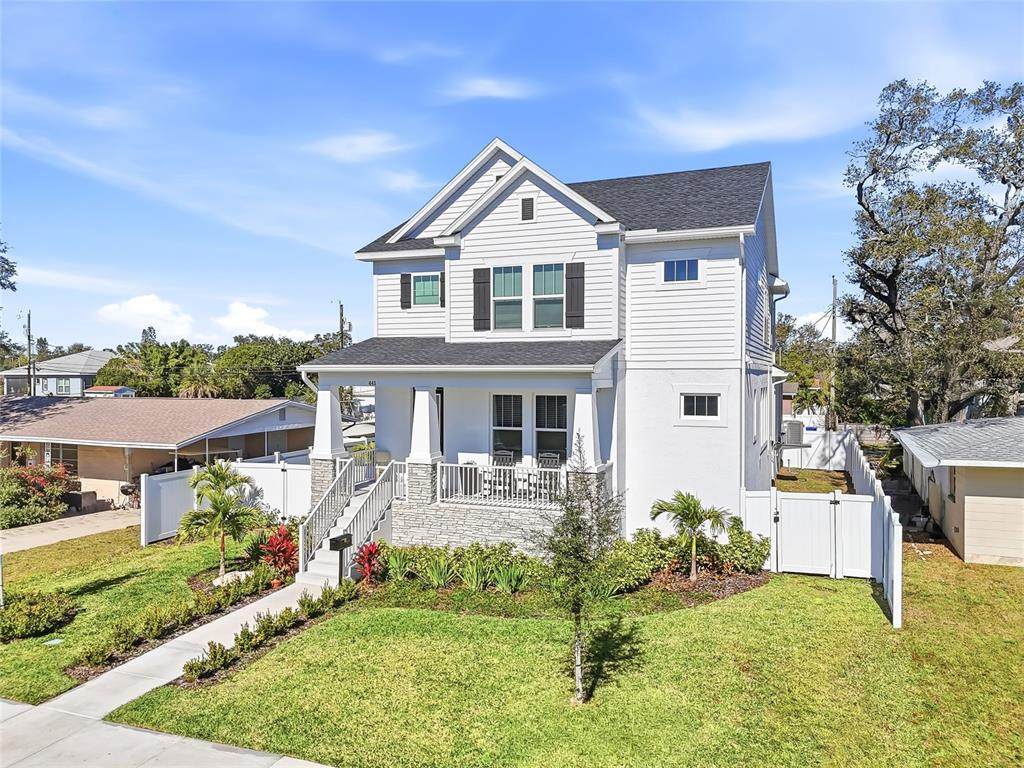 441 42ND Avenue - Photo 1