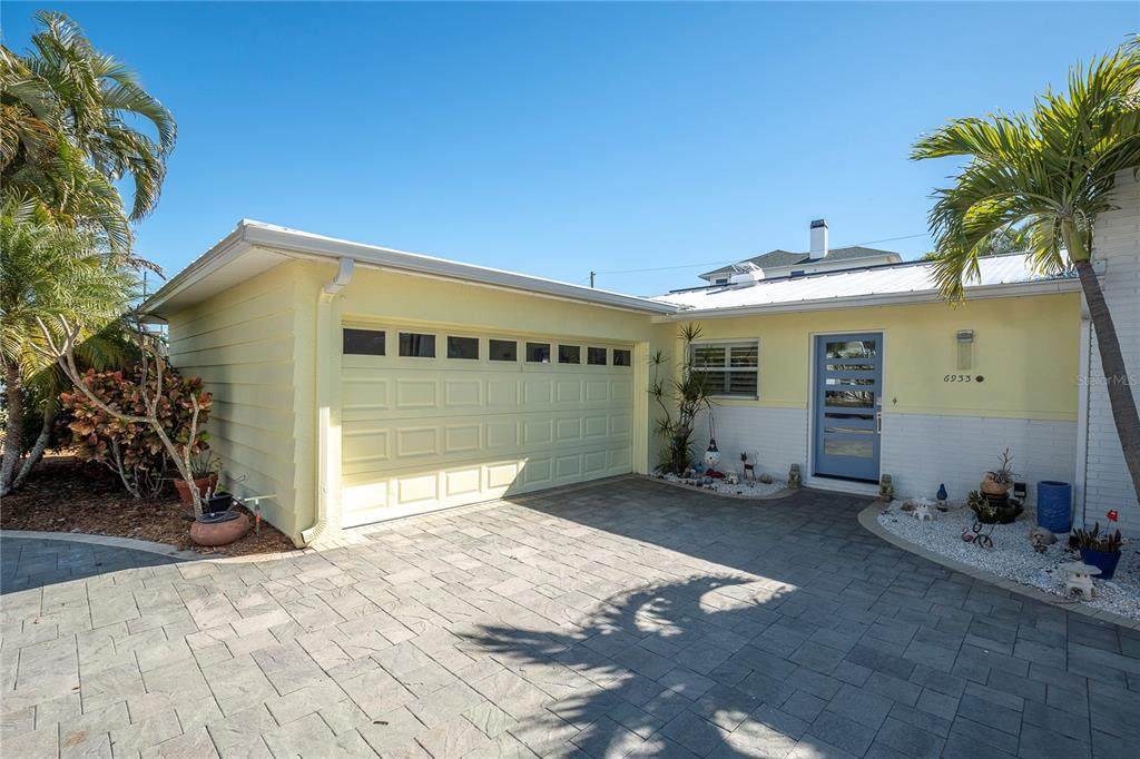 6933 Shore Drive - Photo 1