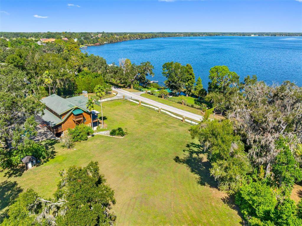 11401 Thonotosassa Road - Photo 1