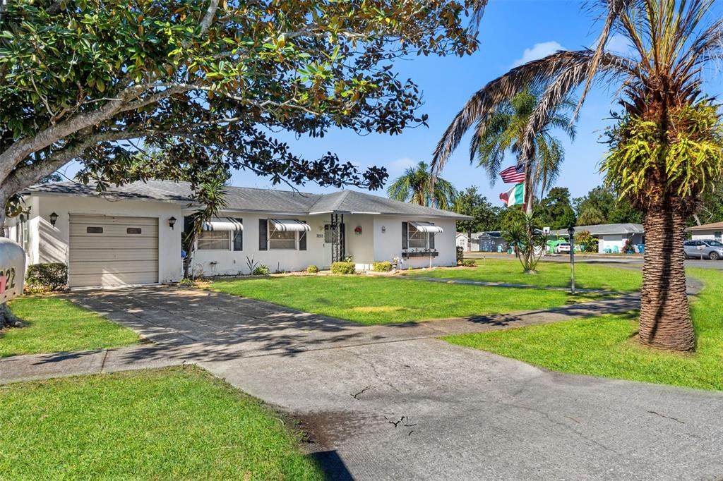 7222 Holiday Drive - Photo 1