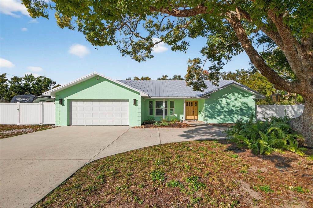 11945 74TH Avenue - Photo 1