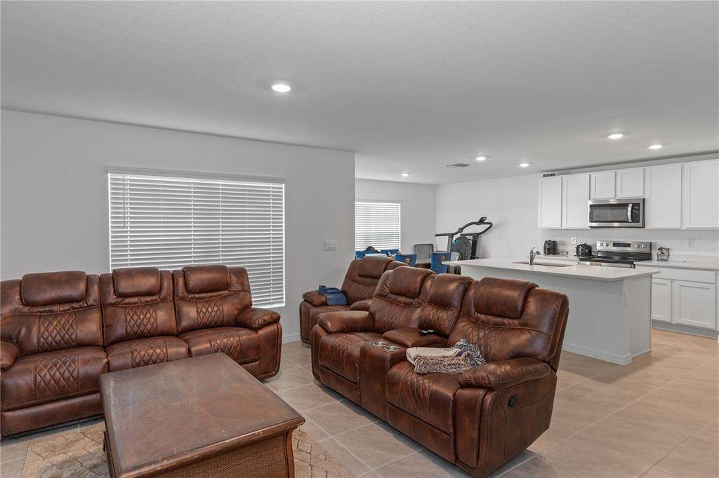 https://bt-photos.global.ssl.fastly.net/mfr/orig_boomver_1_TB8468442-2.jpg
