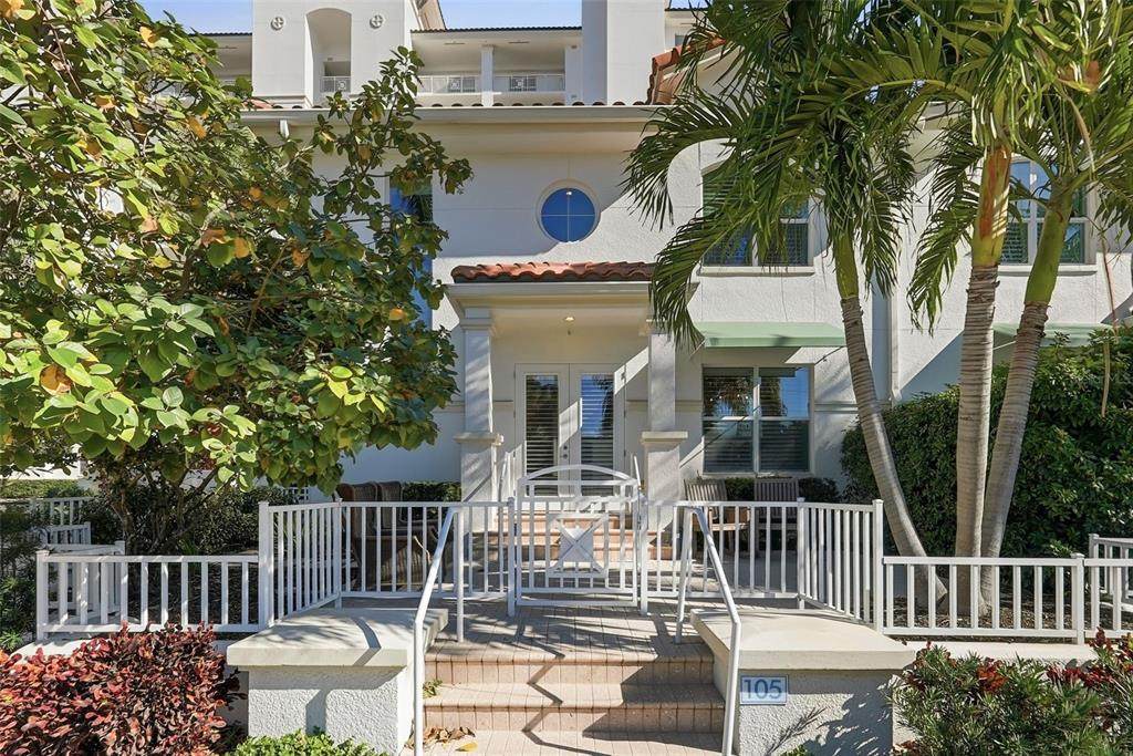 1325 Snell Isle Boulevard - Photo 1