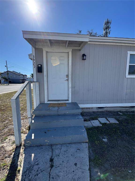 3927 6TH Street - Photo 1