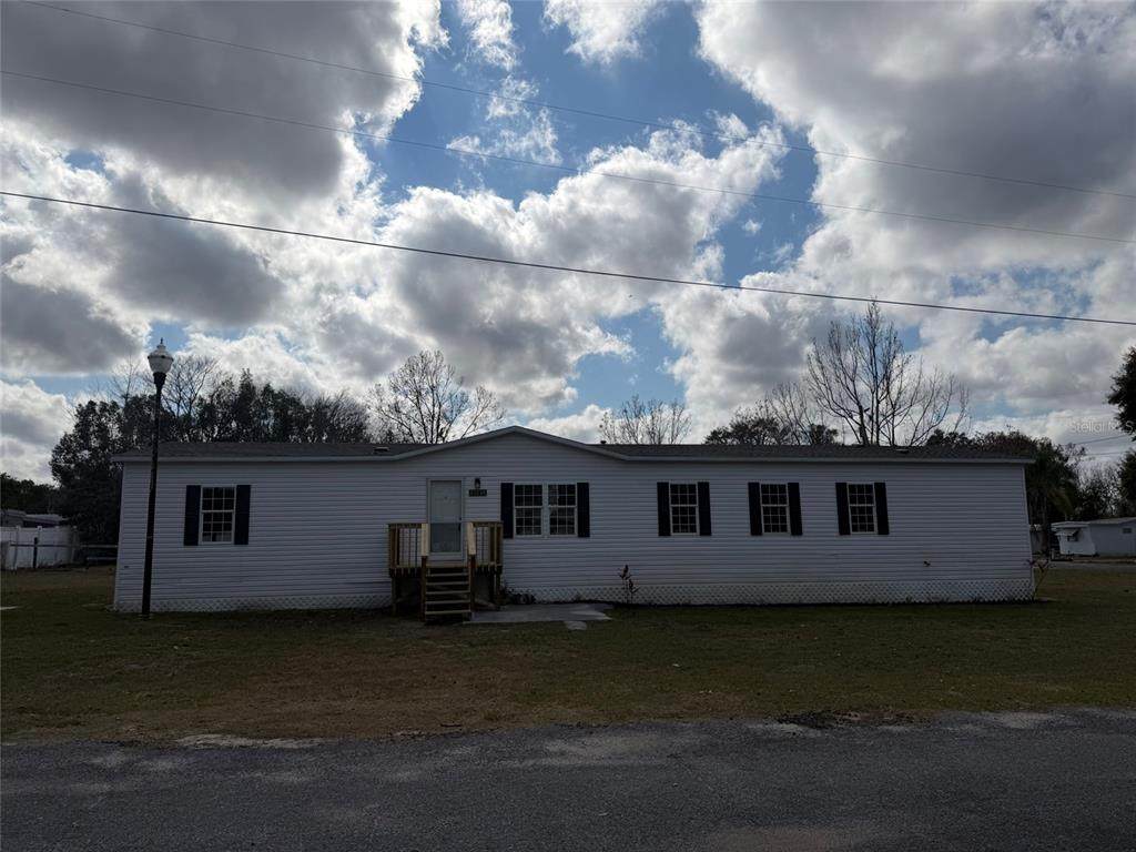 28834 Hubbard Street - Photo 1