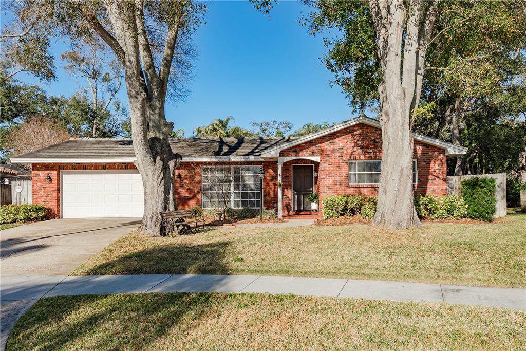6952 122ND Street - Photo 1