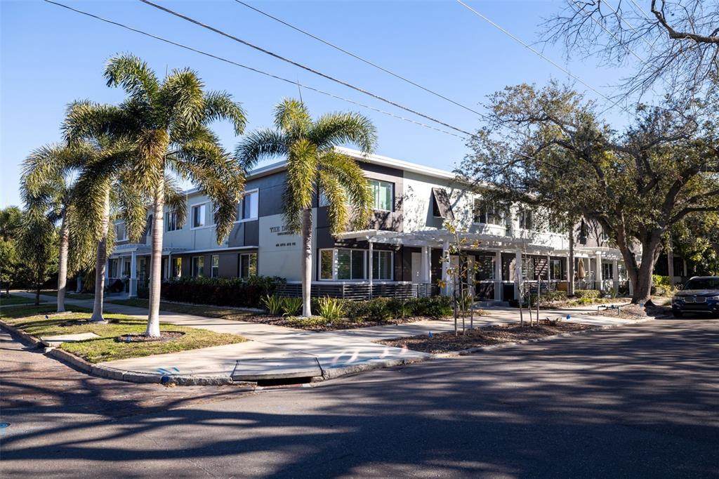 410 12TH Avenue - Photo 1