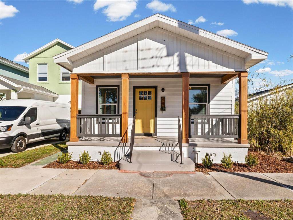 2107 Cherry Street - Photo 1