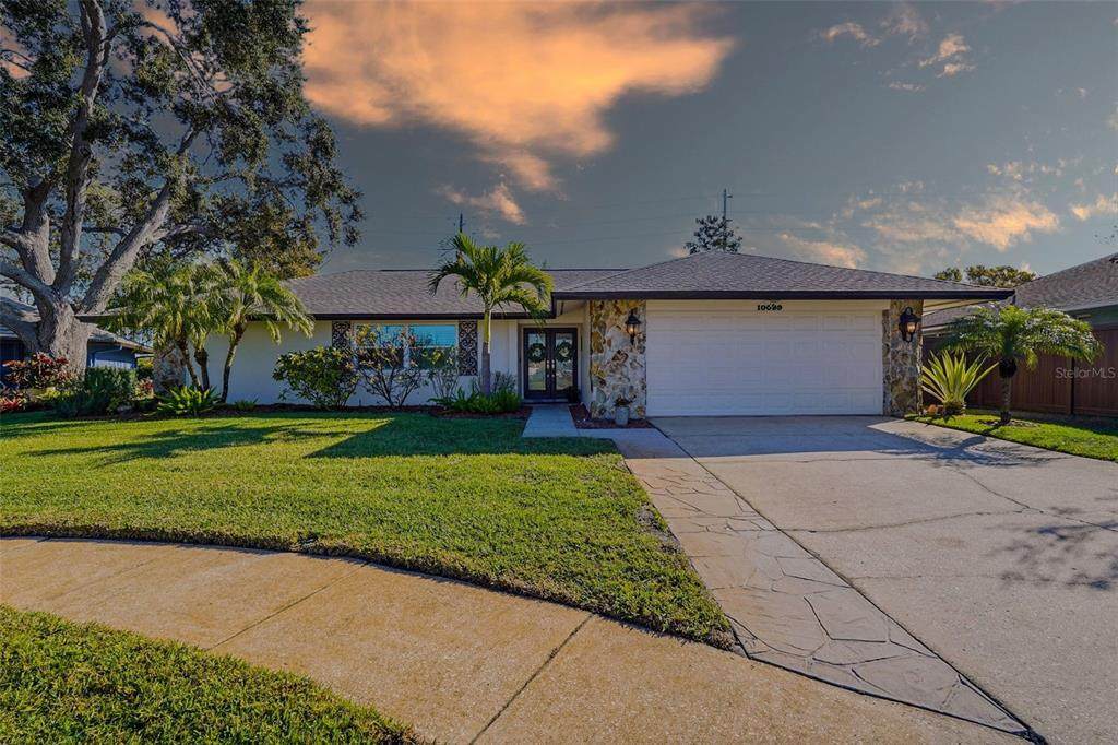 10099 Linden Place Drive - Photo 1