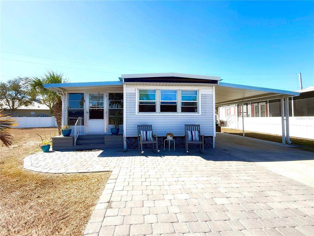 308 Port Royal Lane - Photo 1