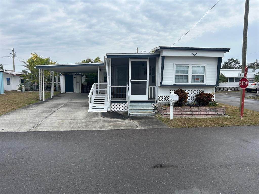 800 32ND Avenue - Photo 1