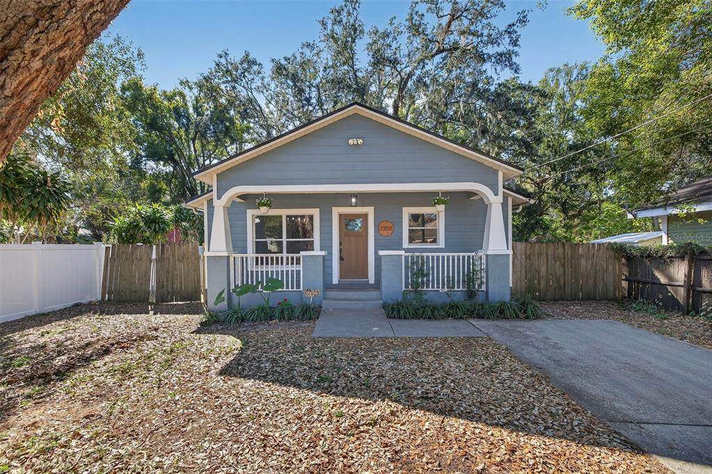 1909 Henry Avenue - Photo 1