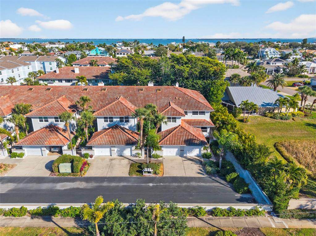 903 Pinellas Bayway - Photo 1