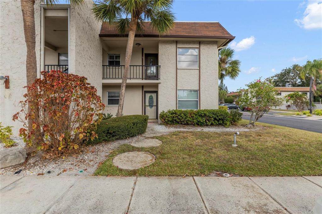 2750 Bay Drive - Photo 1