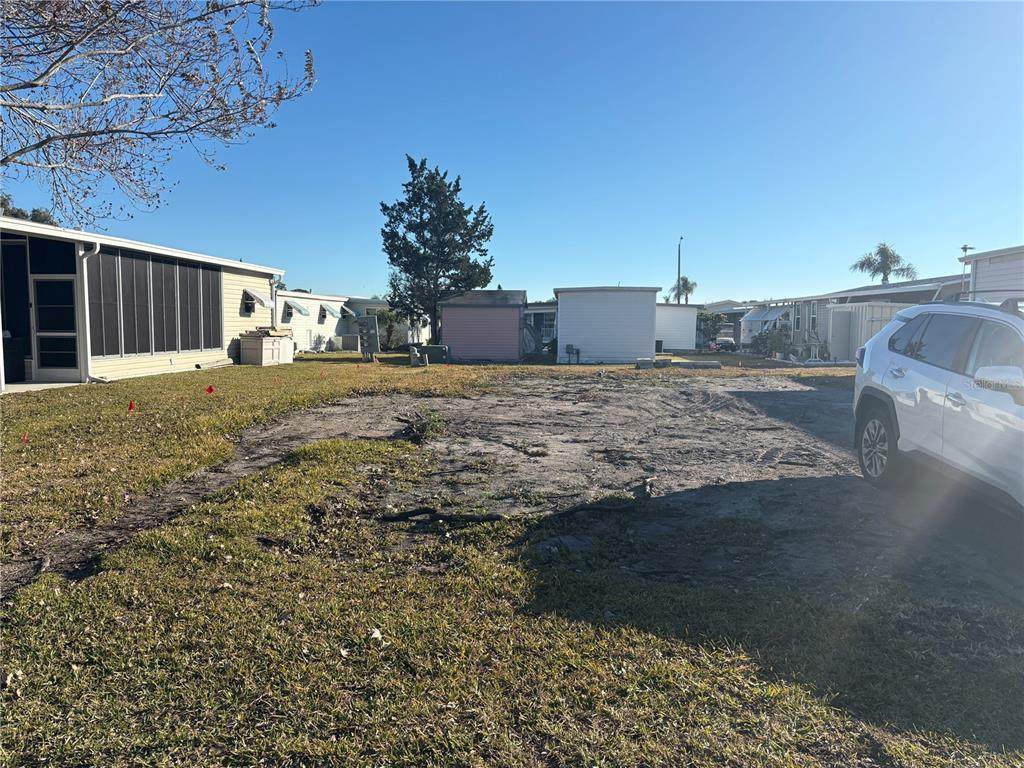 11300 124TH Avenue - Photo 1