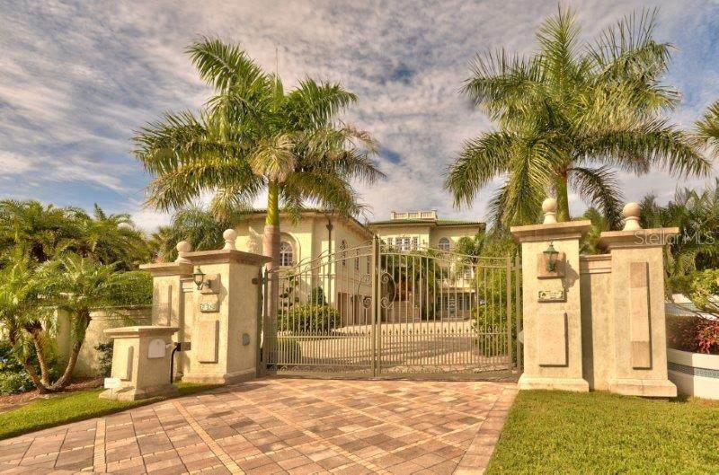 220 Gulf Boulevard - Photo 1