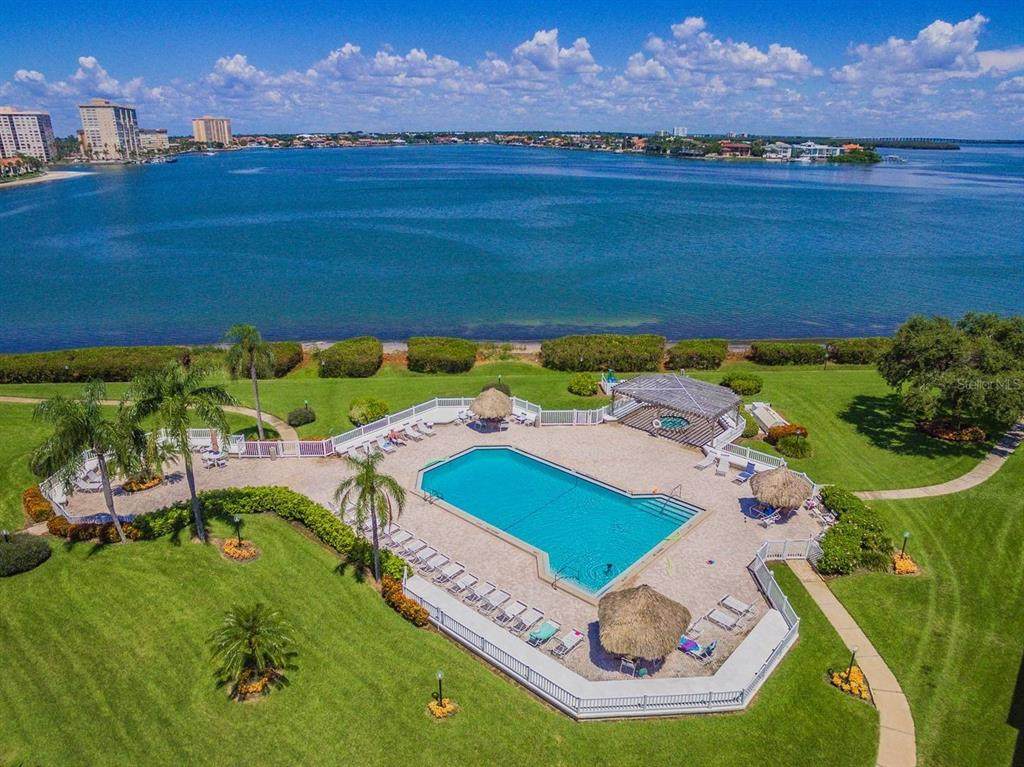 6104 Palma Del Mar Boulevard - Photo 1
