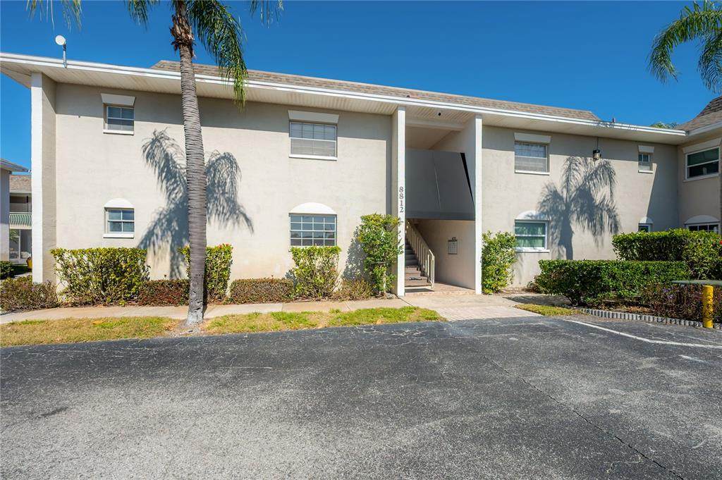 8812 Bay Pointe Drive - Photo 1