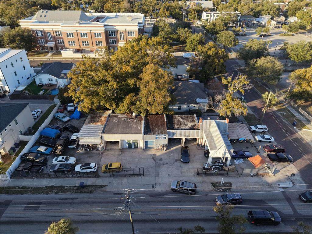 201 Columbus Drive - Photo 1
