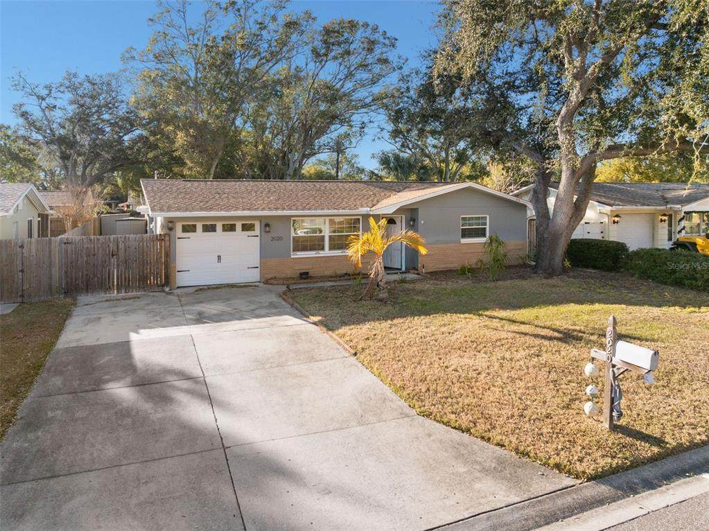 2020 Yale Avenue - Photo 1