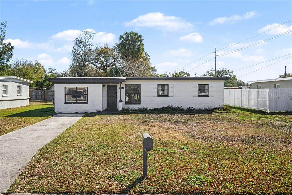 4928 82ND Street - Photo 1