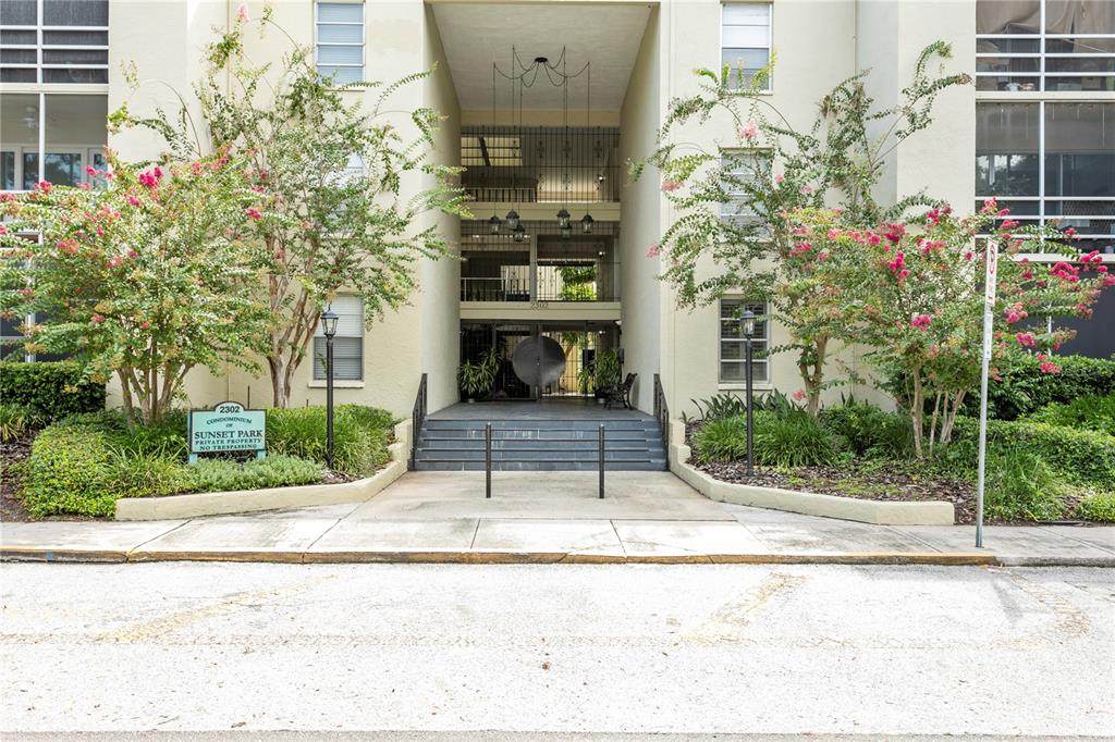 2302 Manhattan Avenue - Photo 1