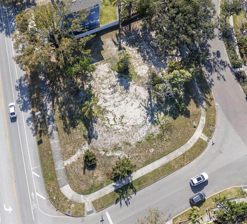 116 Davis Boulevard - Photo 1