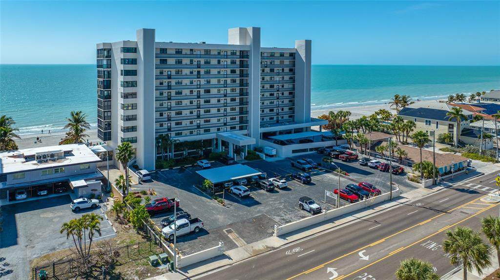15462 Gulf Boulevard - Photo 1