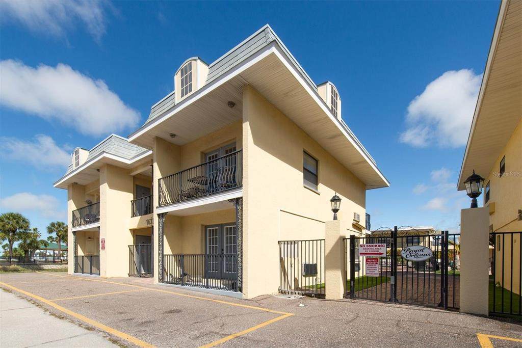 16333 Gulf Boulevard - Photo 1