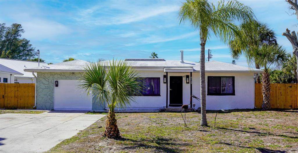 4739 Baywood Point Drive - Photo 1