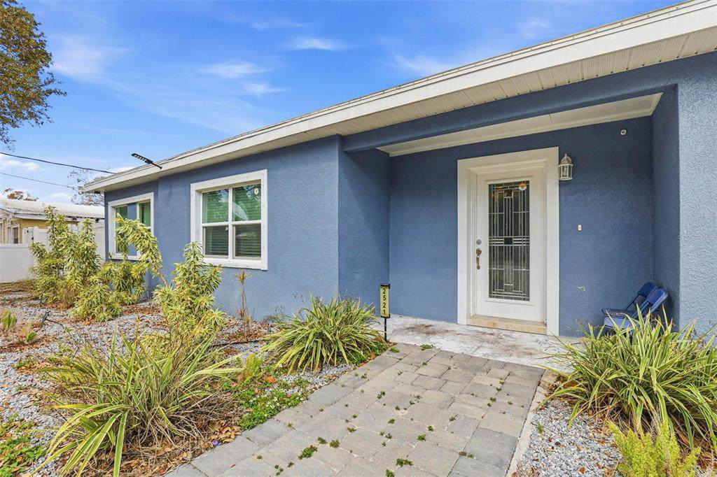 2521 Crest Avenue - Photo 1