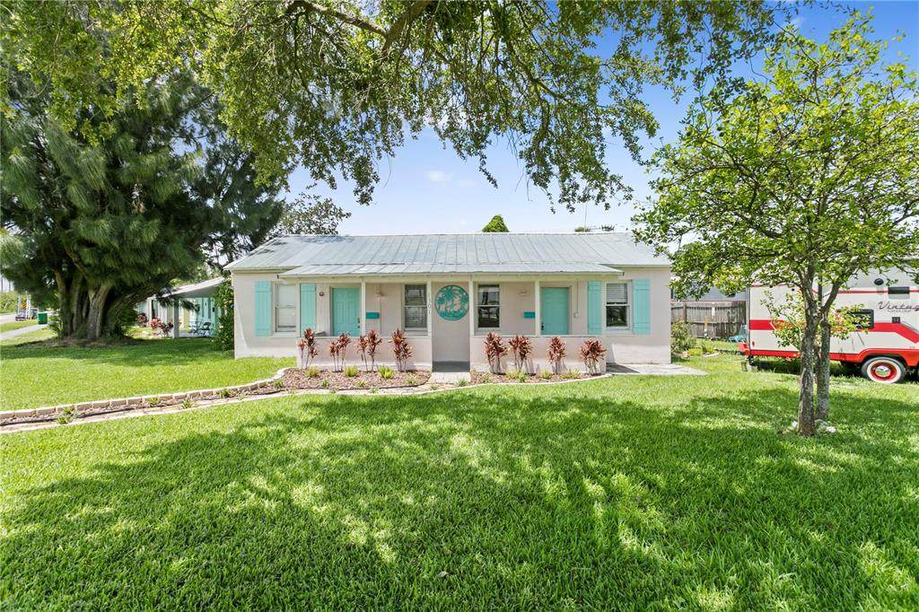 1305 Bermuda Boulevard - Photo 1